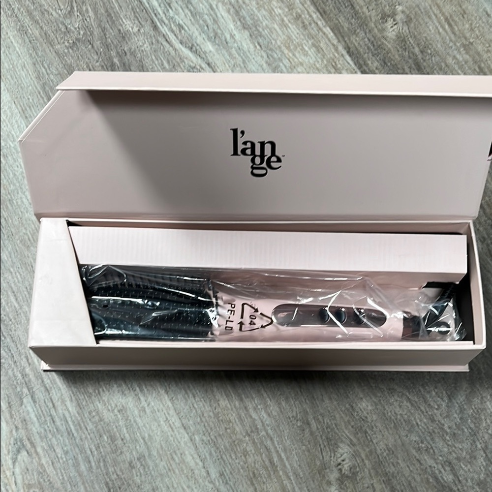 L’ange Le Vite Ceramic Straightening Brush - Picture 2 of 4